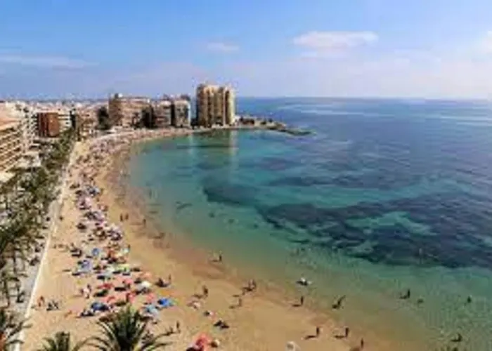 Sol, Mar Y Arena